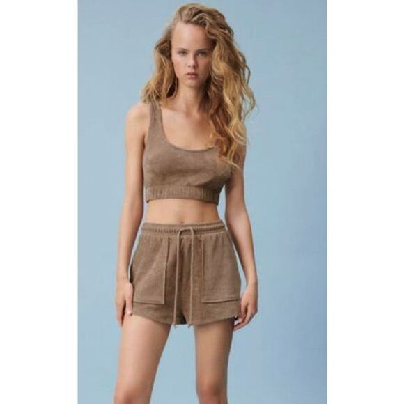 ✨ZARA terry cloth shorts✨ - Picture 1 of 6